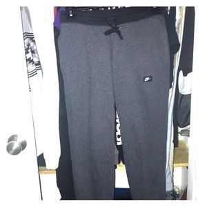 Nike joggers